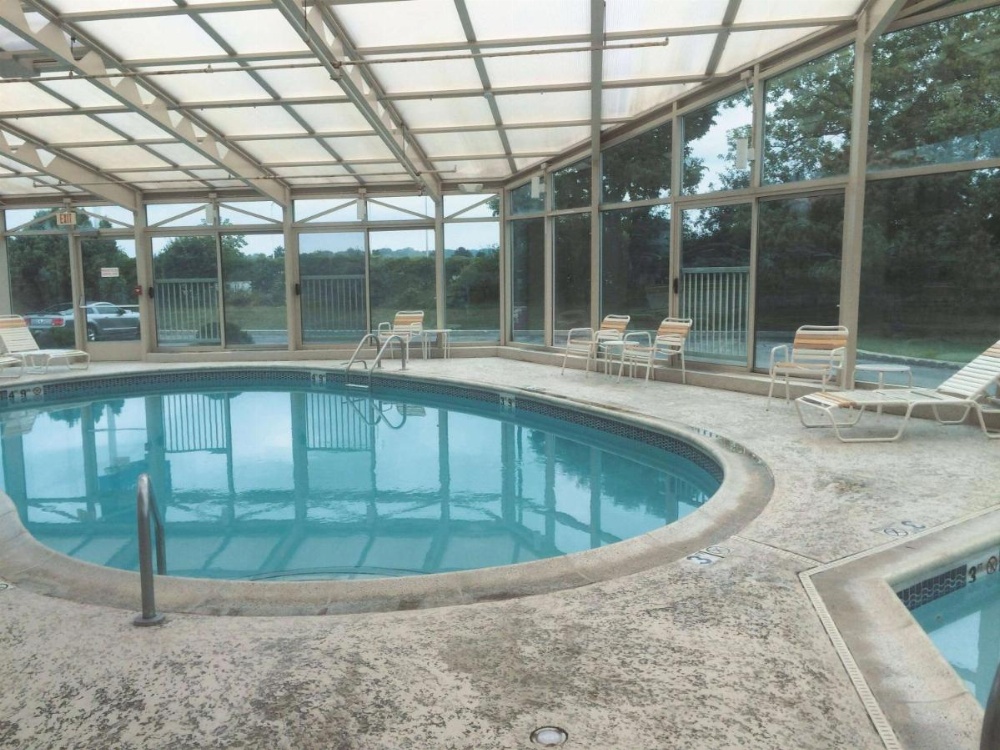 La Quinta Inn & Suites by Wyndham Chicago Gurnee Image 41